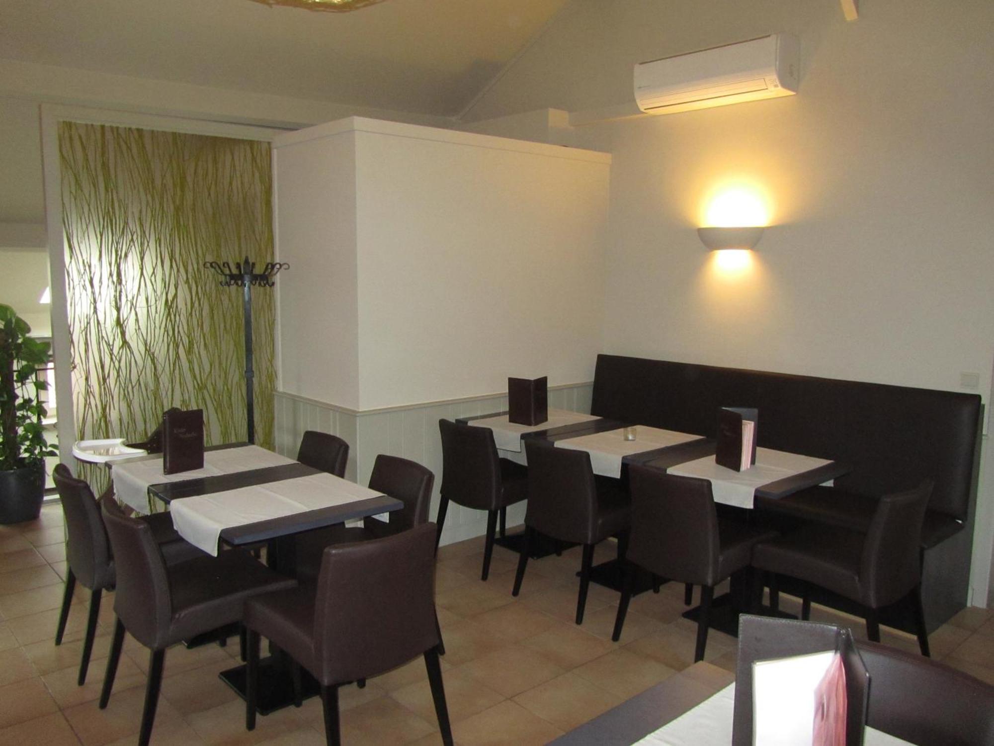 Hotel Klein Nederlo Vlezenbeek Bagian luar foto